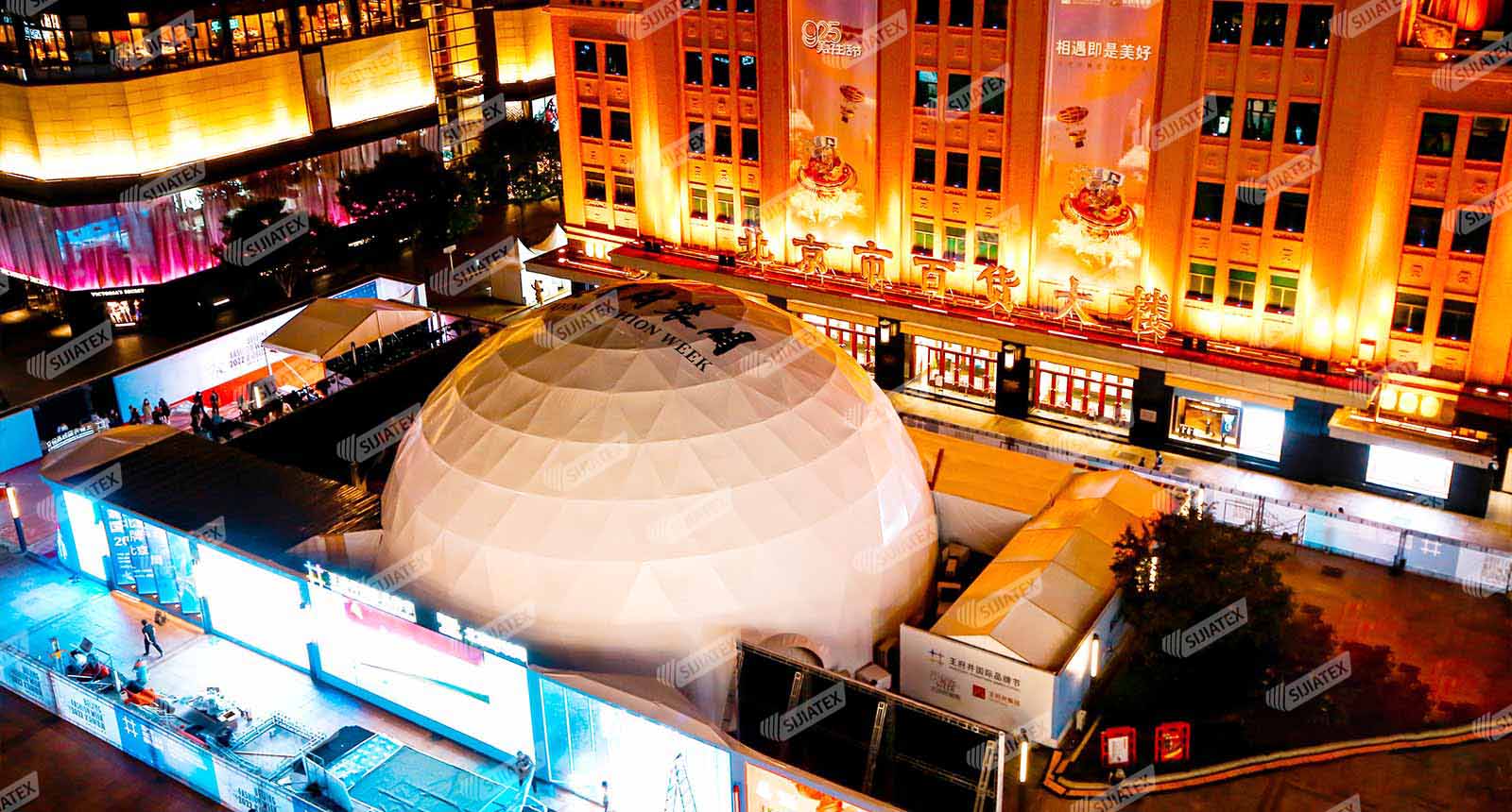 ����չ��